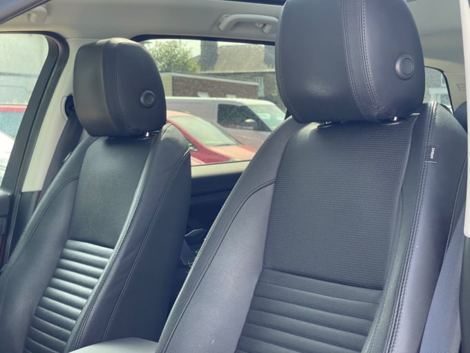 2025 Land Rover Discovery Sport