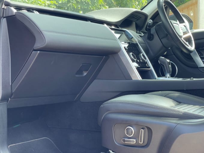 2025 Land Rover Discovery Sport