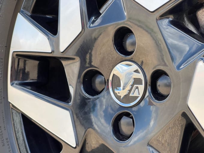 2025 Vauxhall Mokka-e