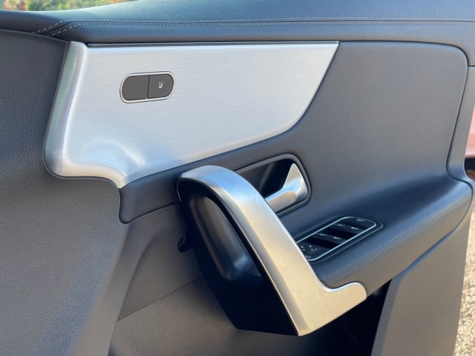 2025 Mercedes-benz Cla