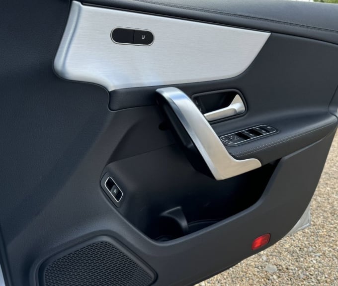 2025 Mercedes-benz Cla