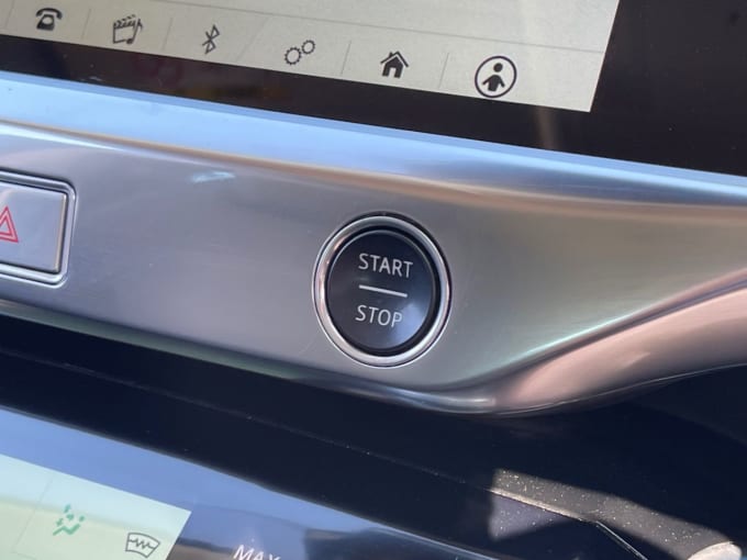 2025 Jaguar I-pace
