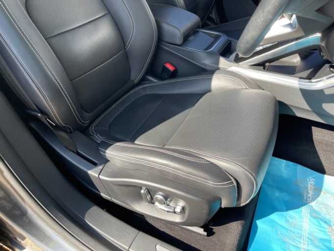 2025 Jaguar I-pace