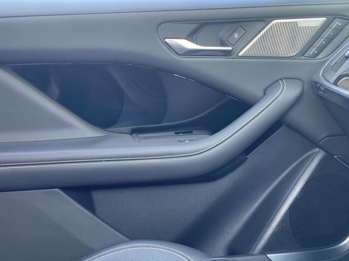 2025 Jaguar I-pace