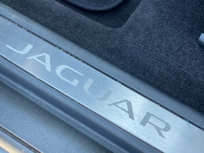 2025 Jaguar I-pace