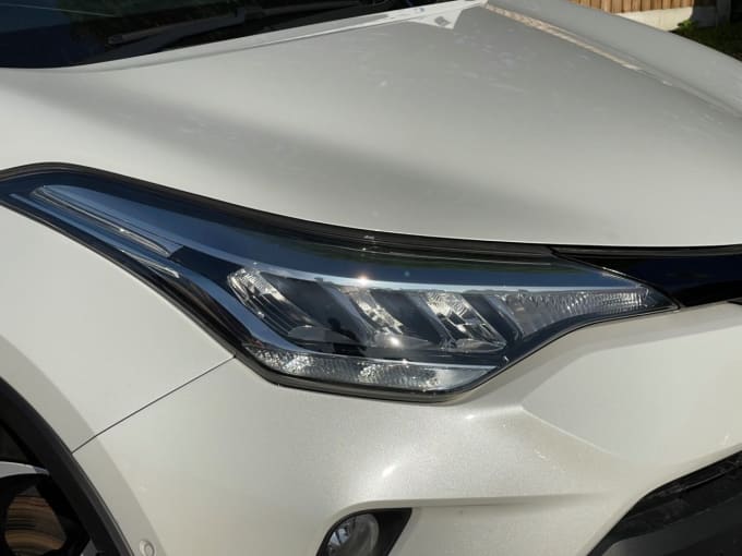 2025 Toyota C-hr