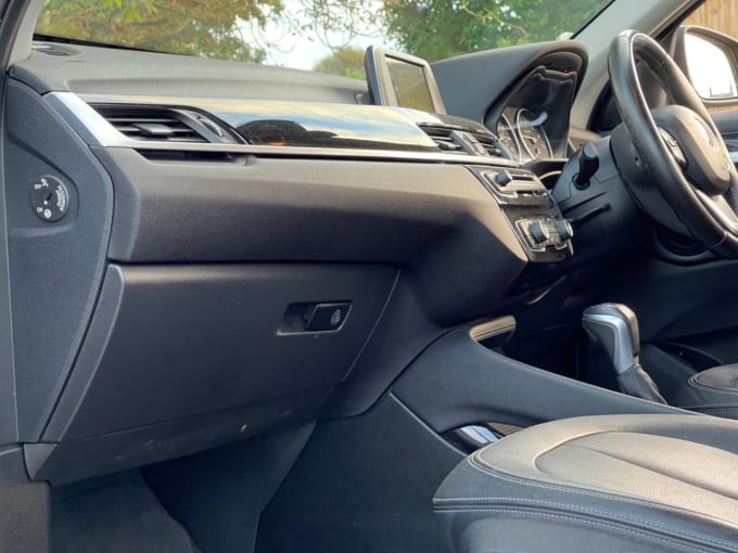 2025 BMW X1