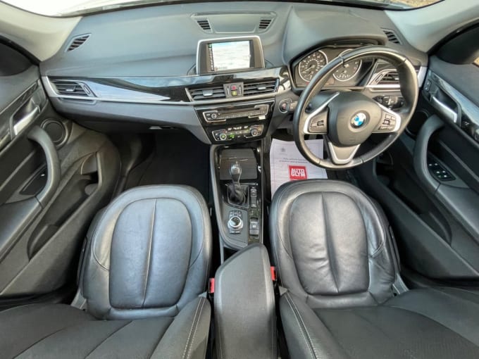 2025 BMW X1