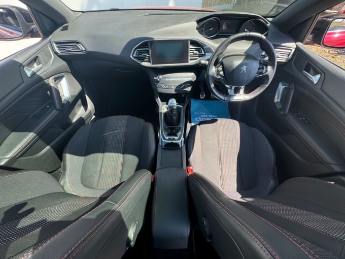2025 Peugeot 308