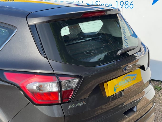 2025 Ford Kuga