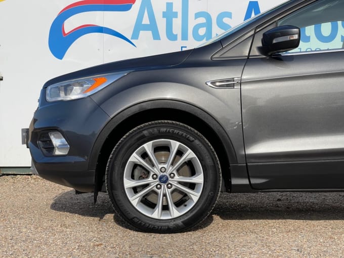 2025 Ford Kuga