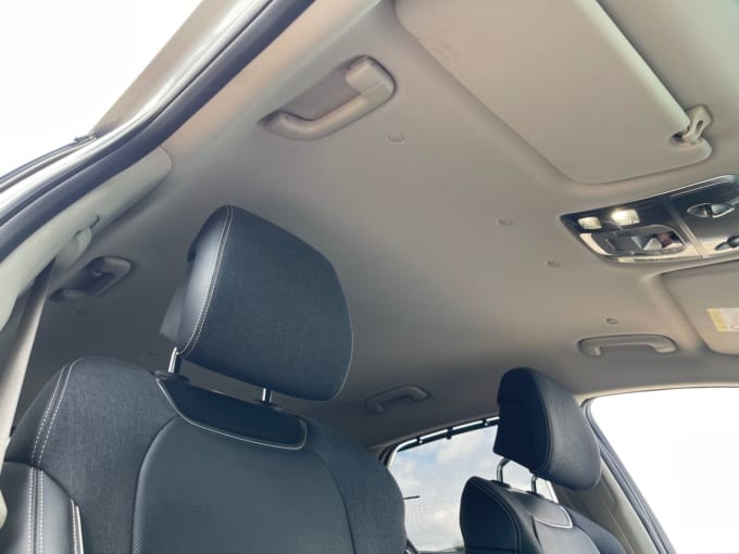2025 Genesis Gv70