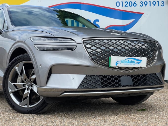 2025 Genesis Gv70