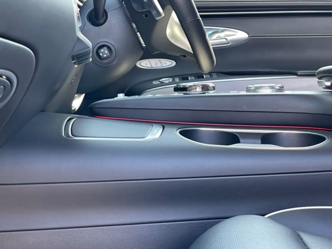2025 Genesis Gv70
