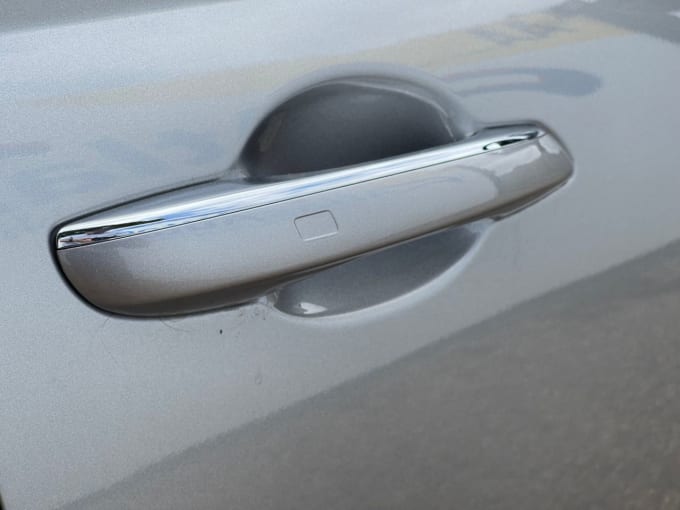 2025 Genesis Gv70