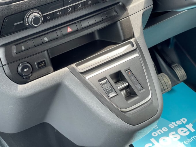 2025 Vauxhall Vivaro Life Electric
