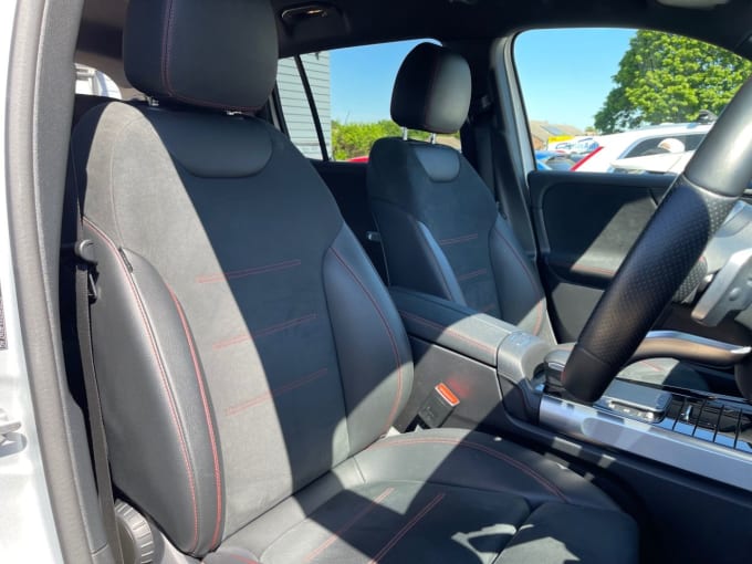 2025 Mercedes-benz Eqb