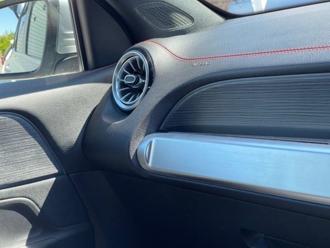 2025 Mercedes-benz Eqb