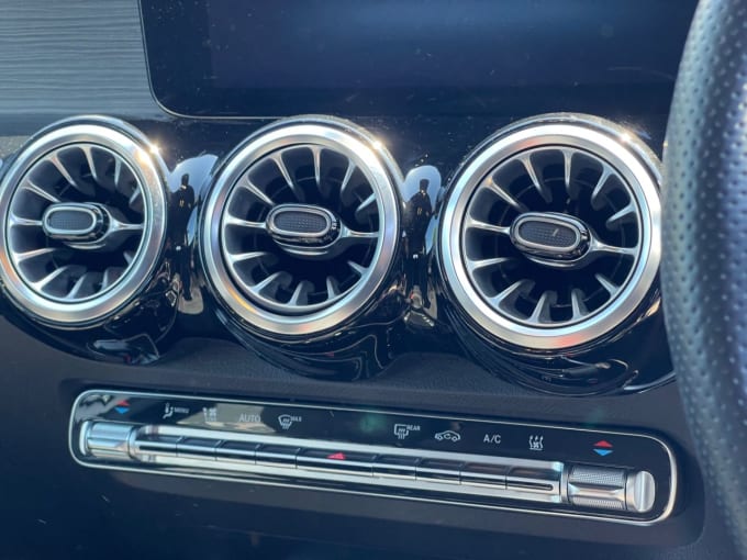 2025 Mercedes-benz Eqb