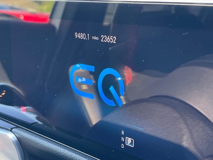 2025 Mercedes-benz Eqb