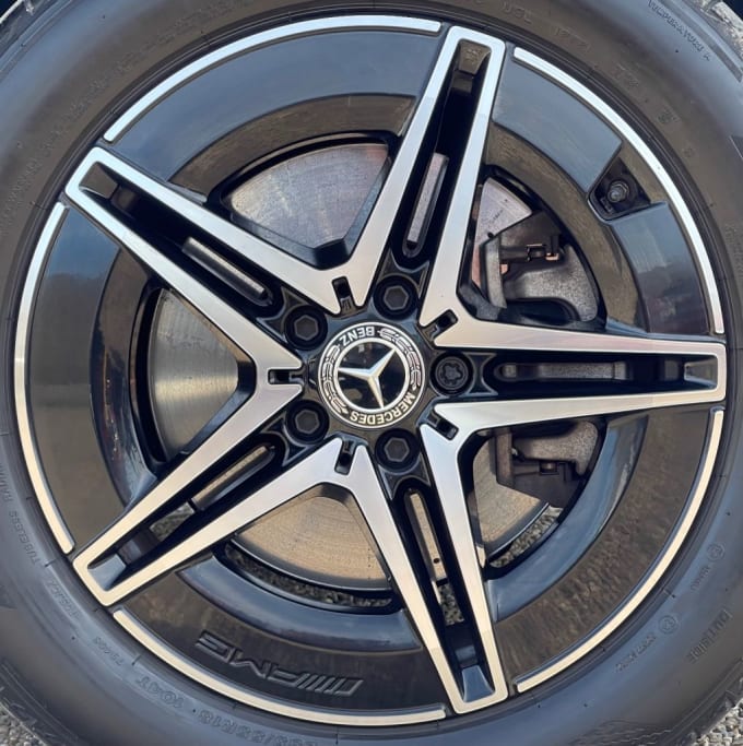 2025 Mercedes-benz Eqb
