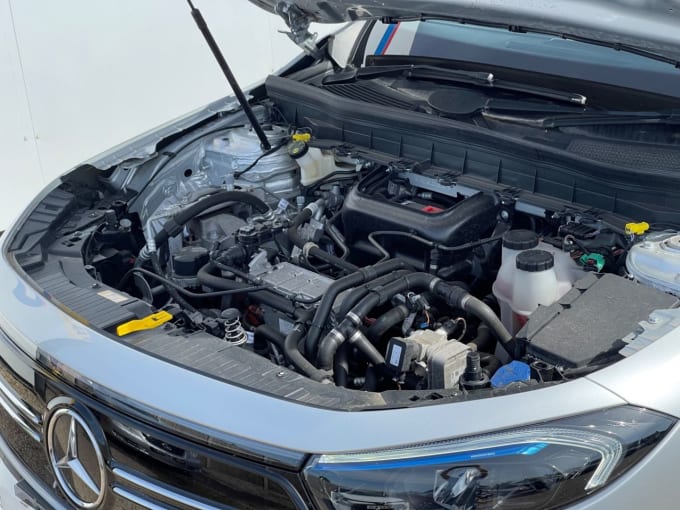 2025 Mercedes-benz Eqb