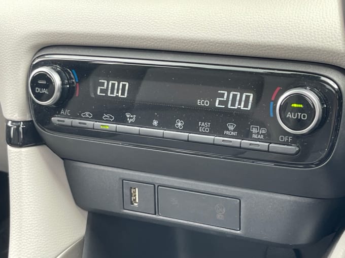 2025 Toyota Yaris