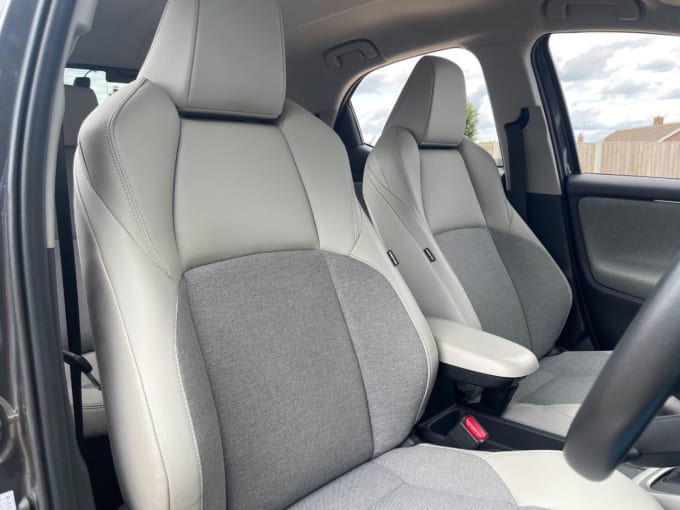 2025 Toyota Yaris