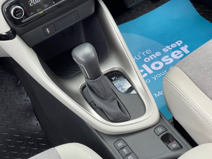 2025 Toyota Yaris