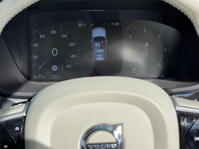 2025 Volvo Xc60