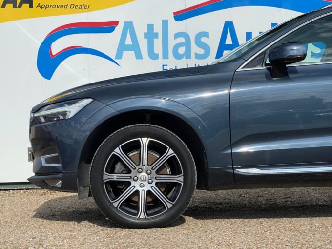 2025 Volvo Xc60