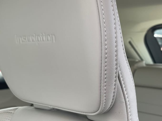 2025 Volvo Xc60