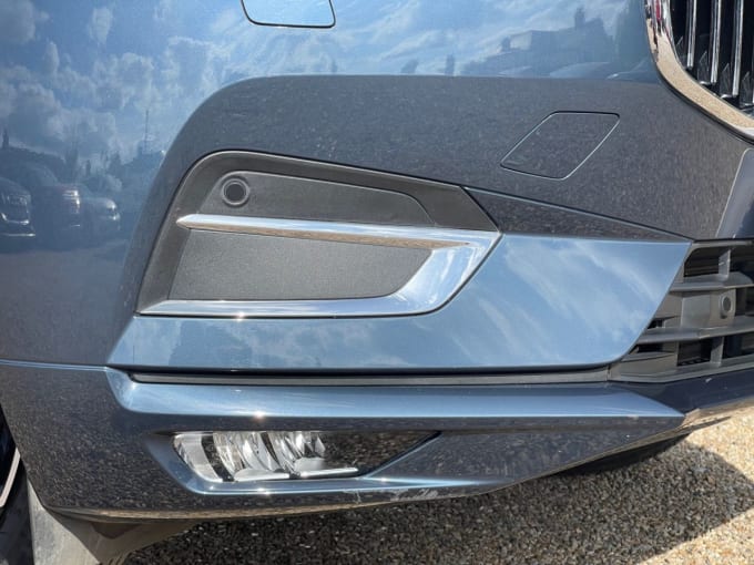 2025 Volvo Xc60