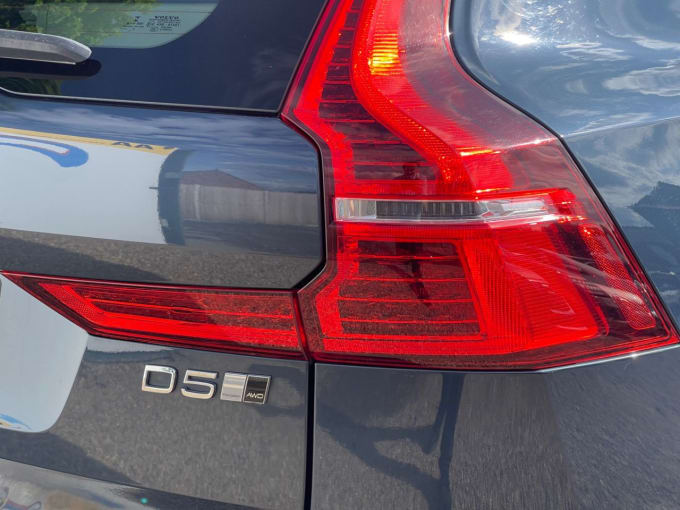 2025 Volvo Xc60