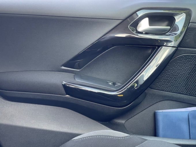 2025 Peugeot 208