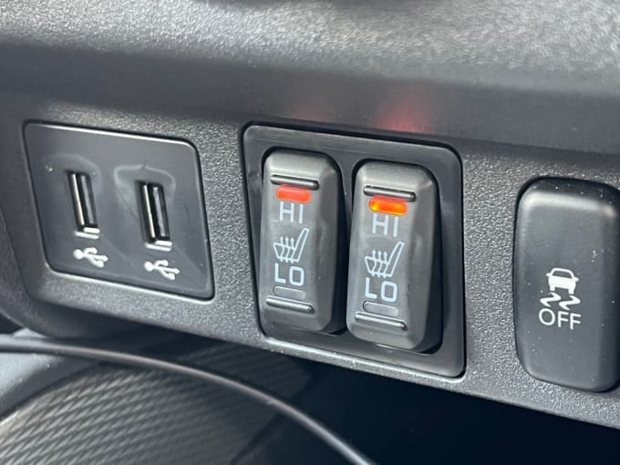 2025 Mitsubishi Asx