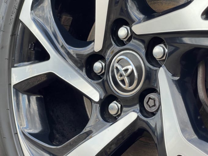 2025 Toyota C-hr