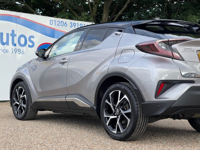2025 Toyota C-hr