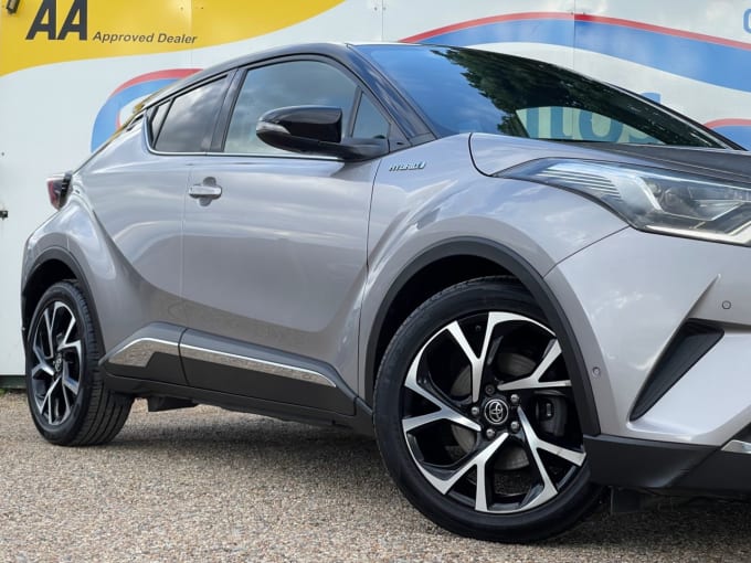 2025 Toyota C-hr