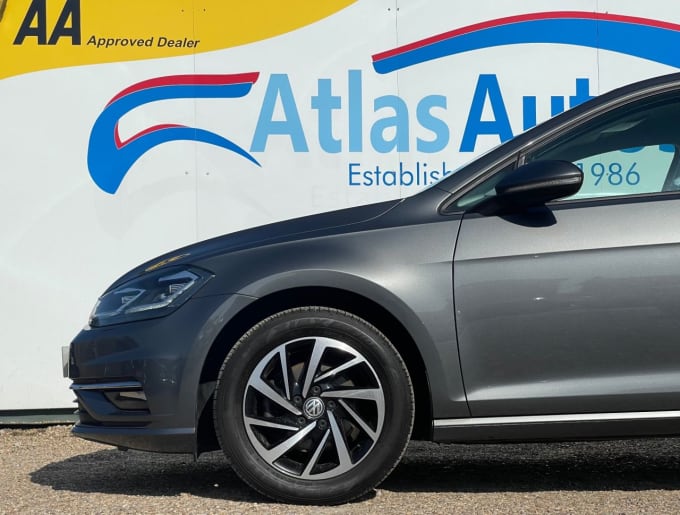 2025 Volkswagen Golf