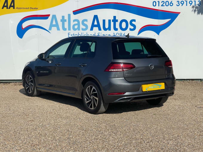 2025 Volkswagen Golf