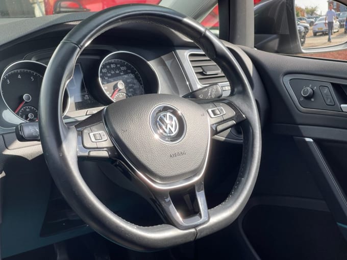 2025 Volkswagen Golf