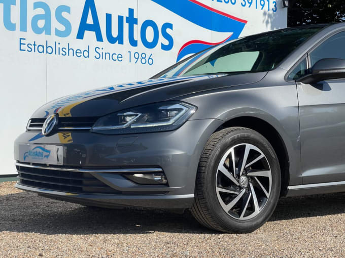 2025 Volkswagen Golf