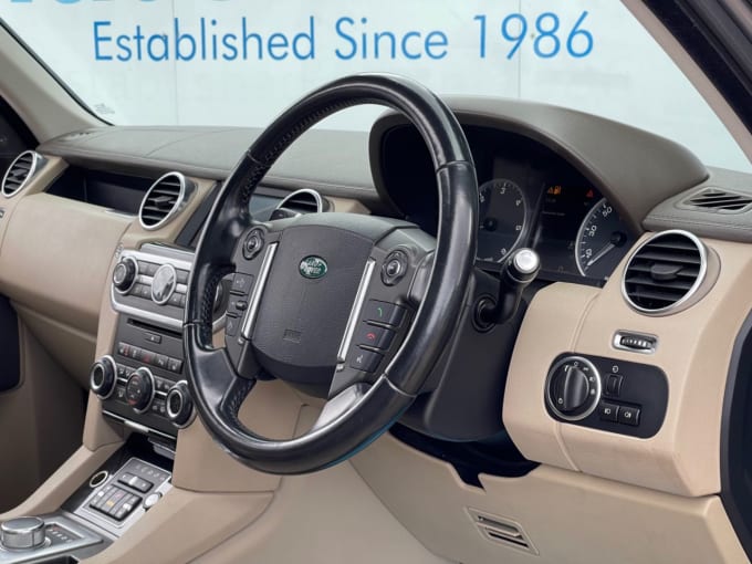 2025 Land Rover Discovery 4
