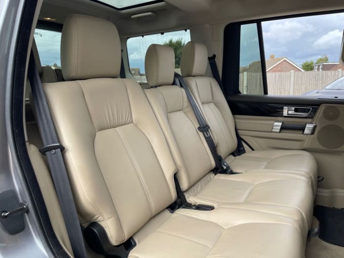 2025 Land Rover Discovery 4