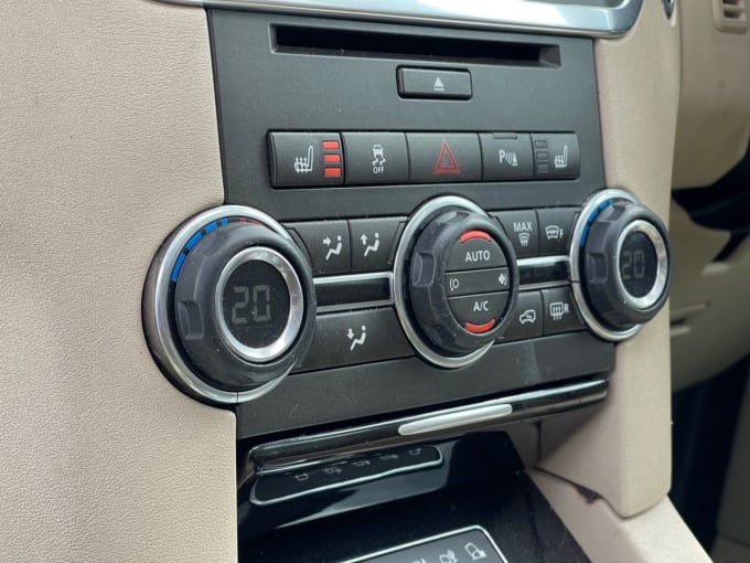2025 Land Rover Discovery 4