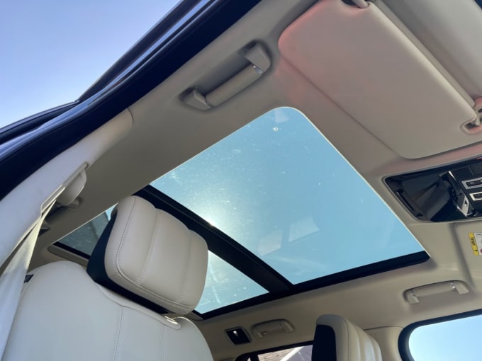 2025 Land Rover Range Rover