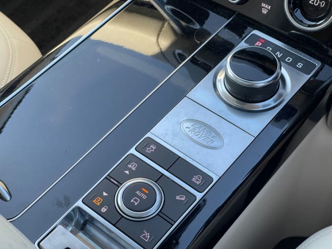 2025 Land Rover Range Rover