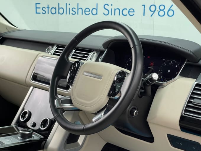 2025 Land Rover Range Rover