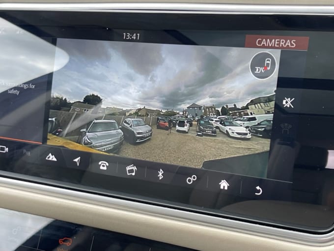 2025 Land Rover Range Rover